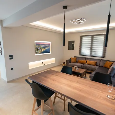 Aurora Apart, 4 - Sea View Near The Апартаменты *