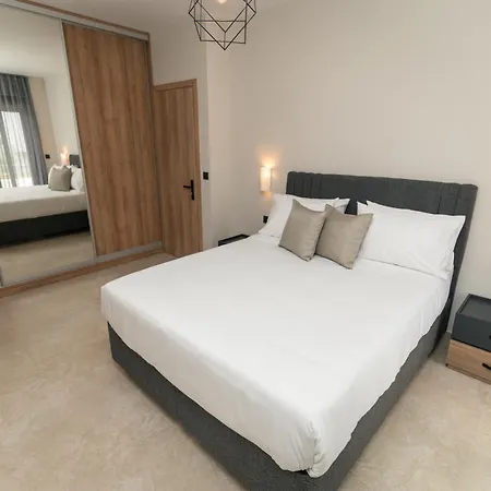 Апартаменты Aurora Apart, 4 - Sea View Near The