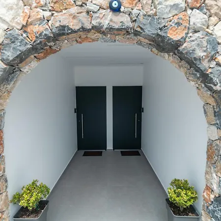 Apartman Aurora Apart, 4 - Sea View Near The *