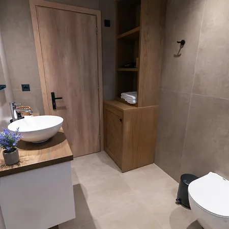 Aurora Apart, 4 - Sea View Near The